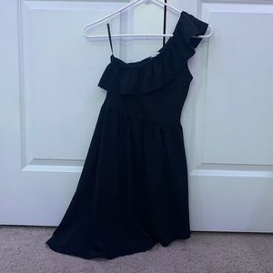ONE SHOULDER DRESS